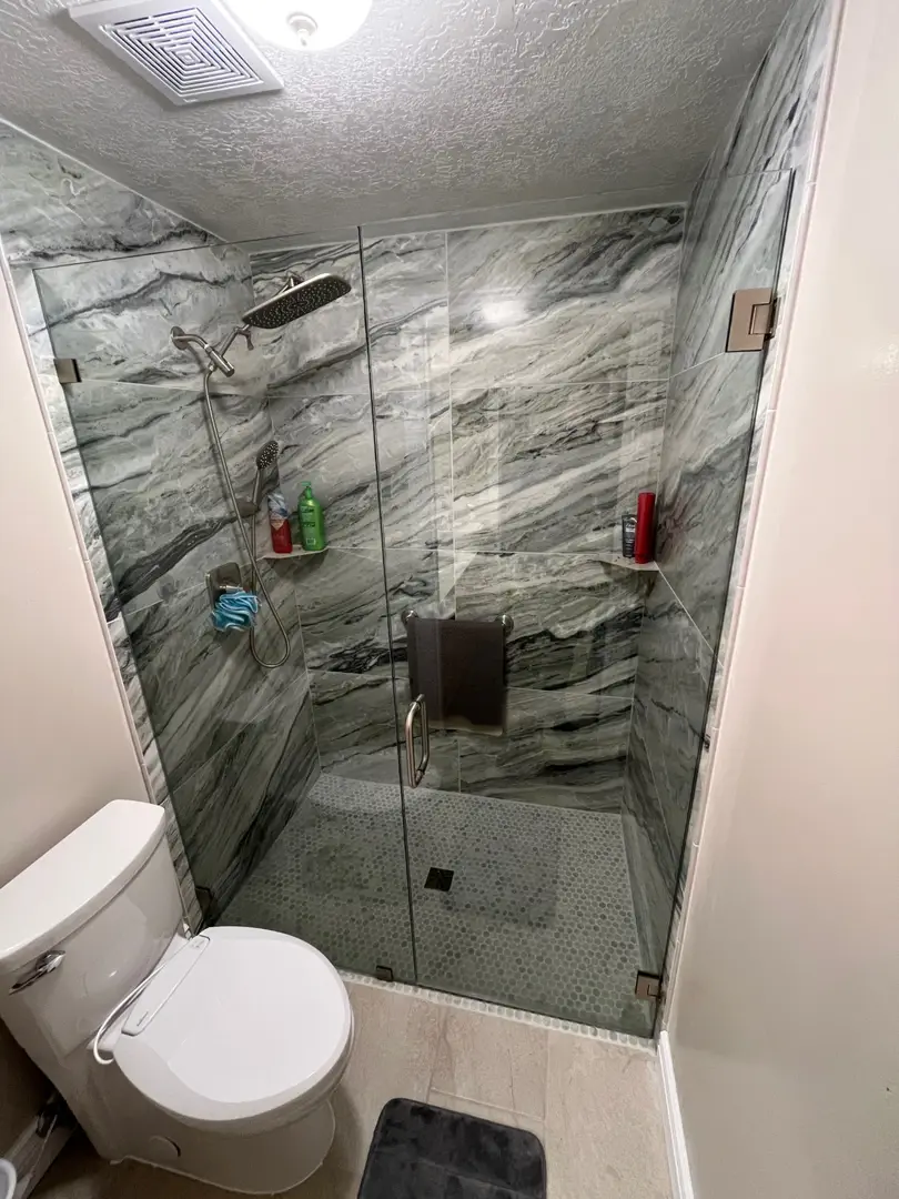 shower door layton